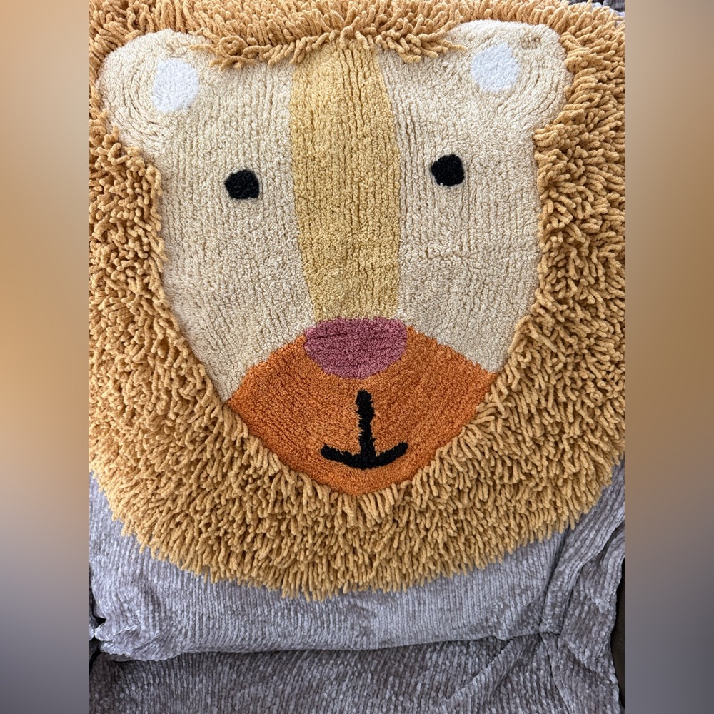 SKL CHILDRENS LION RUG SAFARI ZOO THEME